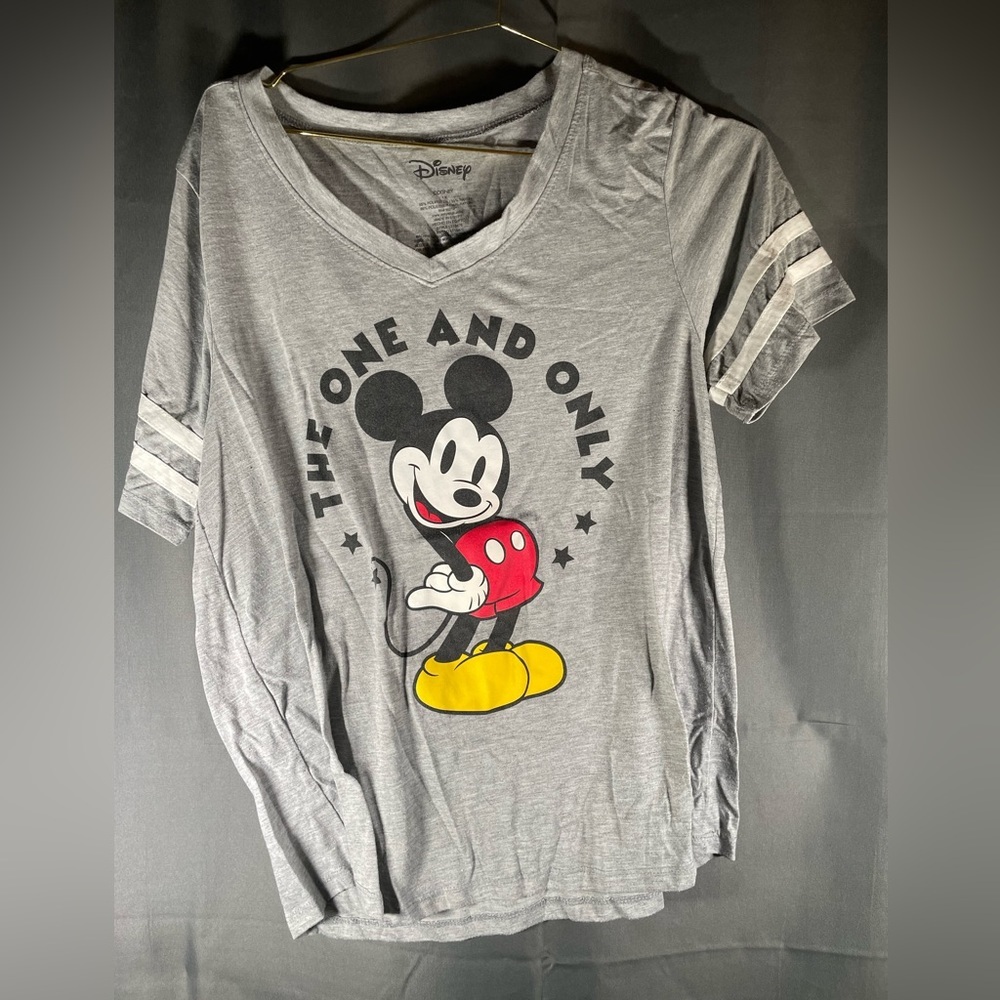 Disneys The One And Only Mickey Mouse Gray T-shirt-1x